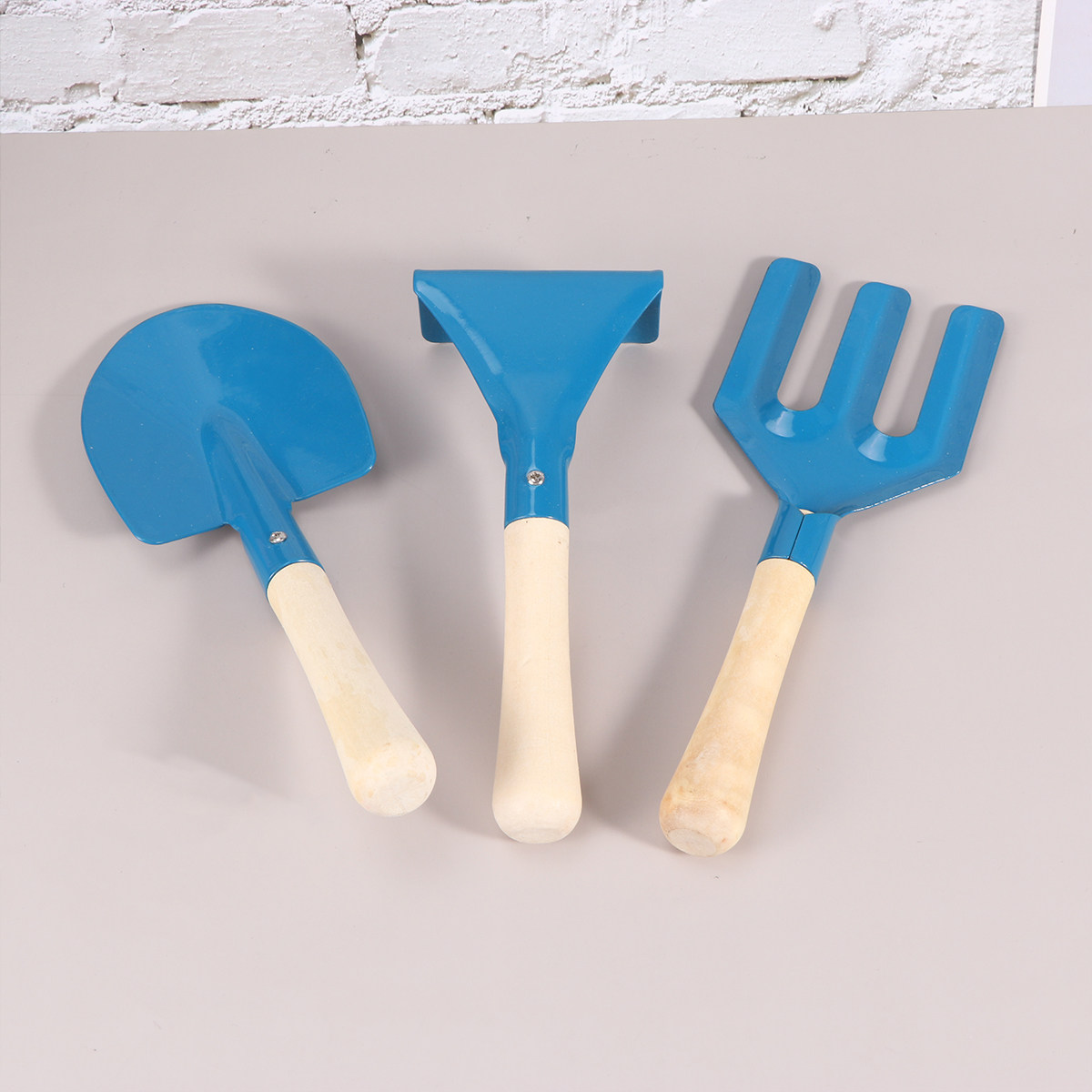 Bonsai Tool Set - 3点セットの高級子供用ガーデニングツールセット。ミニシャベル、熊手、移植用スコップ。鉢植えの植物や盆栽の手入れ、屋内・屋外での植え付けに最適。