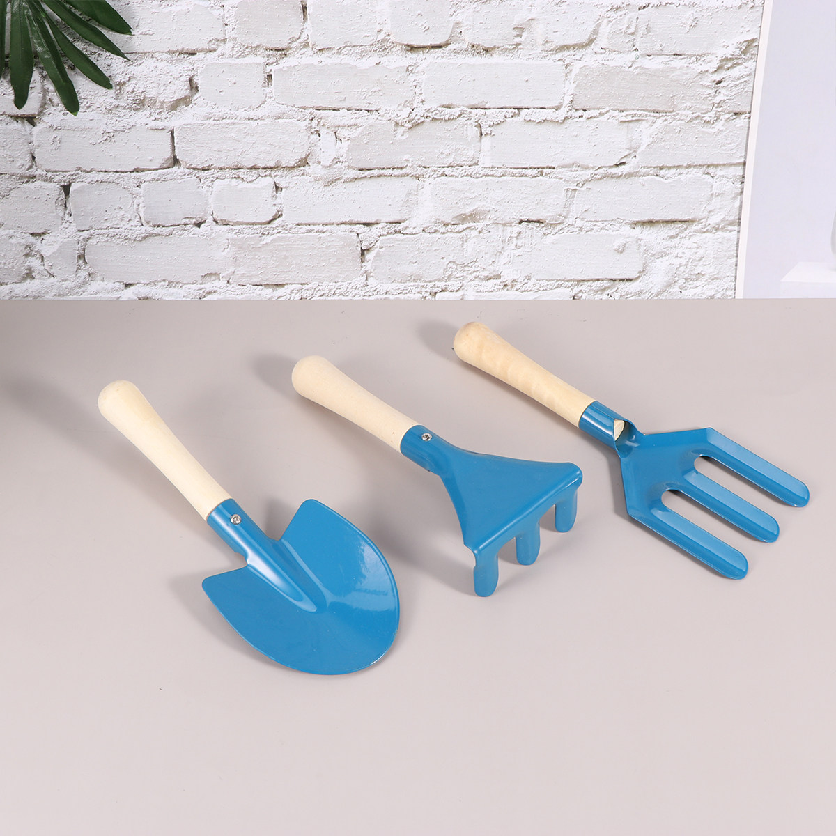 3点セットの高級子供用ガーデニングツールセット。ミニシャベル - Bonsai Tool Set のレビューと価格