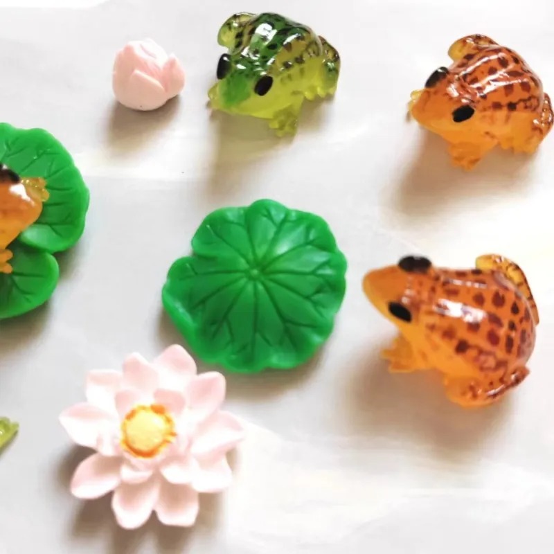 素敵な小さなオレンジグリーンのカエル10個、ノームガーデン、 - Bonsai Garden China のレビューと価格